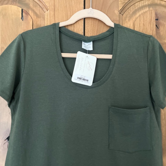 Jax & Lennon Thyme Ladies Basic Tee - Small - 2021 - Picture 2 of 4